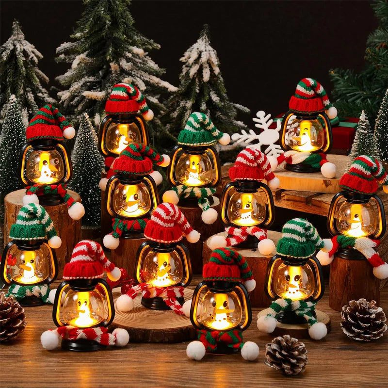 【🎁Božićna ponuda🎄】Božićni ukras Mini snjegović lampa sa šeširom i šalom