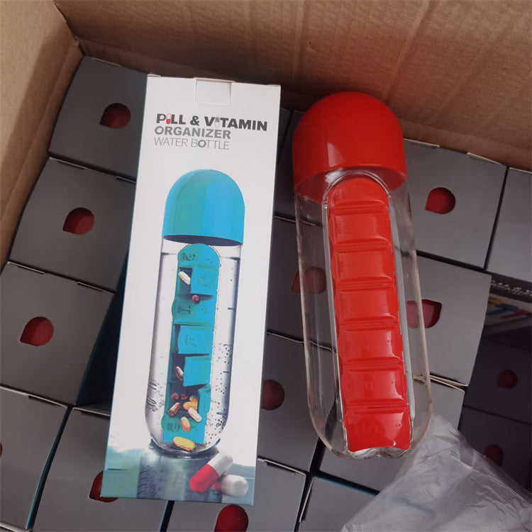 （🔥Kupi 1 dobi 1 gratis🔥）Boca za vodu dva u jednom, čaša za vodu, kutija za tablete za 7 dana, 7 rešetki, vanjska, prijenosna, višenamjenska