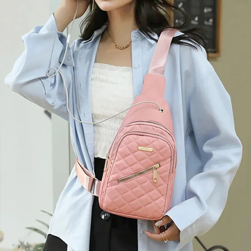 【🎁Božićna ponuda🎄】Prodajem vodootpornu torbicu za prsa velikog kapaciteta