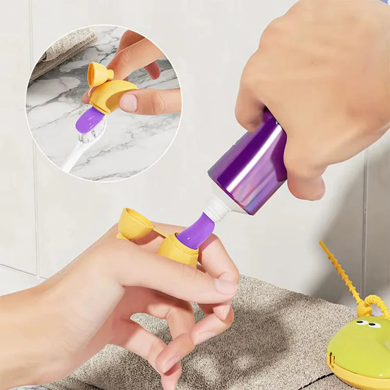 ? Banana-Shaped Portable Toothpaste Case – Dustproof, Breathable & Compact Design for Kids and Travel