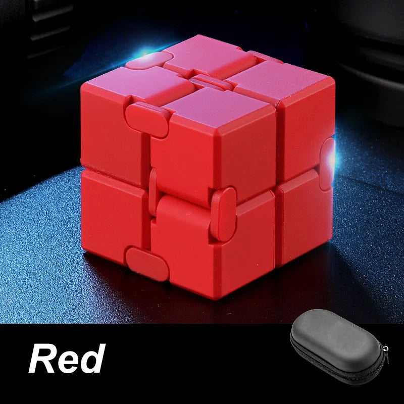 【🎁Božićna ponuda🎄】Antistres kocka – Opustite se bilo gdje i bilo kada!