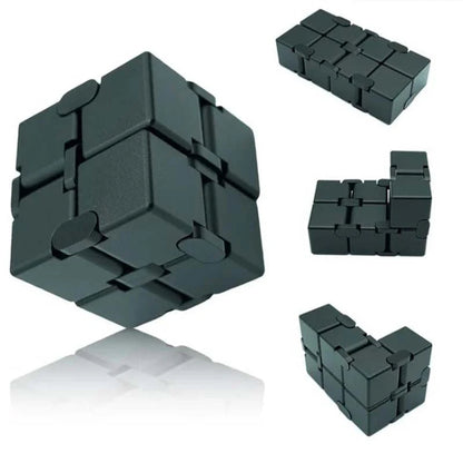 【🎁Božićna ponuda🎄】Antistres kocka – Opustite se bilo gdje i bilo kada!