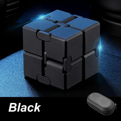 【🎁Božićna ponuda🎄】Antistres kocka – Opustite se bilo gdje i bilo kada!